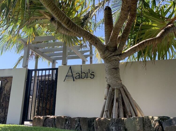 膳宿费 Aabi's At Byron