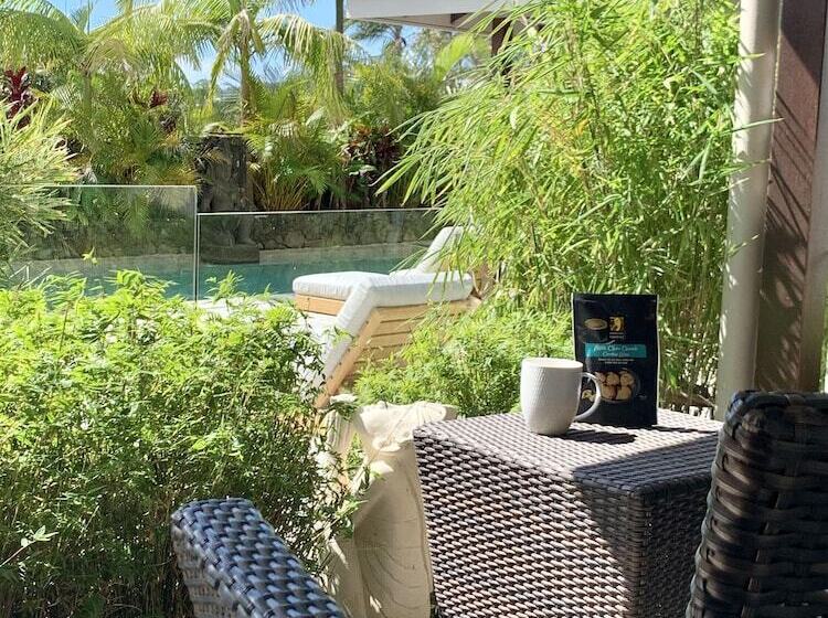 膳宿费 Aabi's At Byron