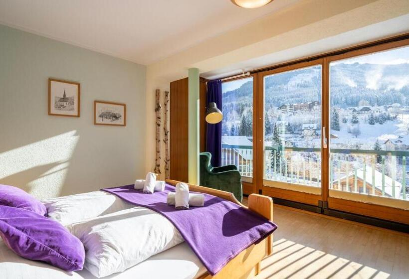 بنسيون Landhaus Krenn