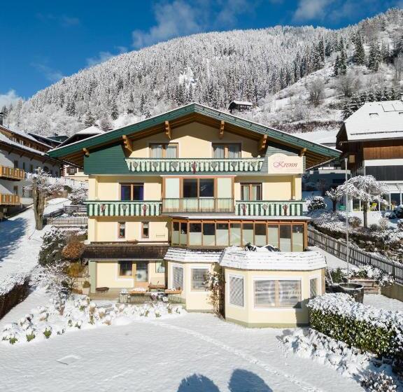 بنسيون Landhaus Krenn