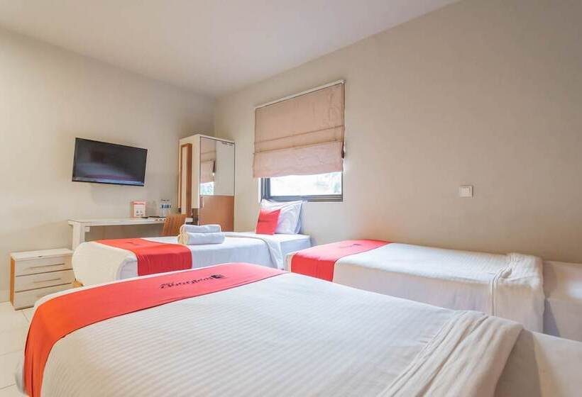 膳宿费 Reddoorz Plus Near Asia Afrika 3