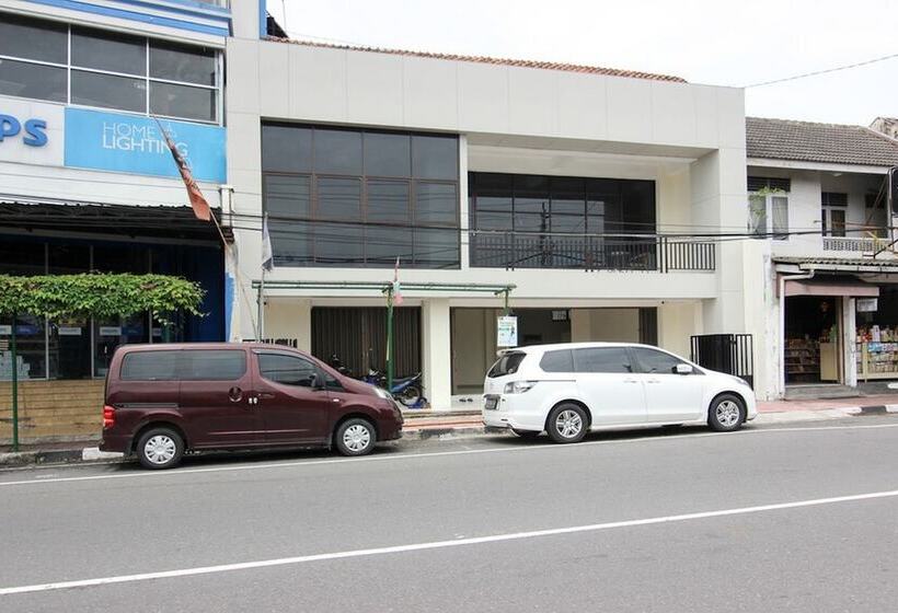 膳宿费 Reddoorz Near Malioboro Mall