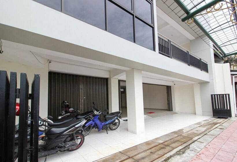 膳宿费 Reddoorz Near Malioboro Mall