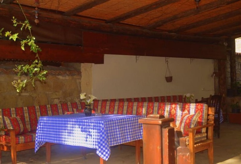 Pensjonat Zeushan Kucuk Otel