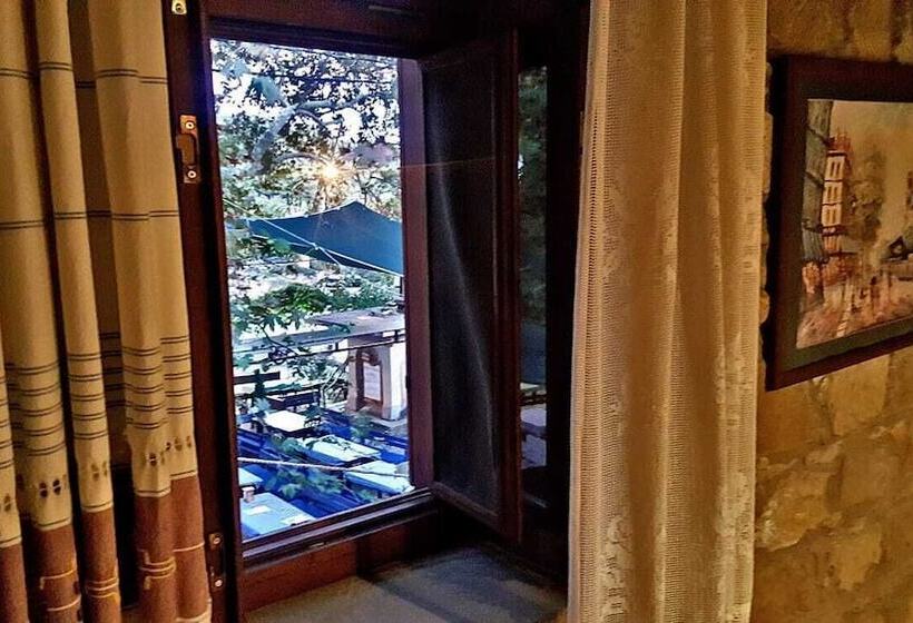 پانسیون Zeushan Kucuk Otel