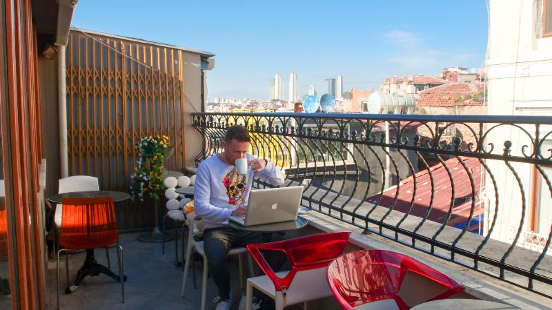 ユースホステル Taksim Bi Center Suites