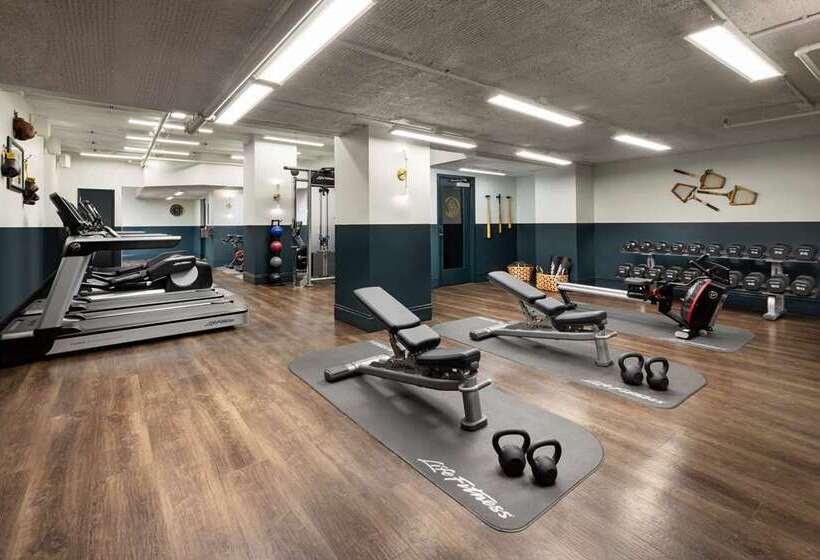 The Candler Hotel Atlanta, Curio Collection By Hilton