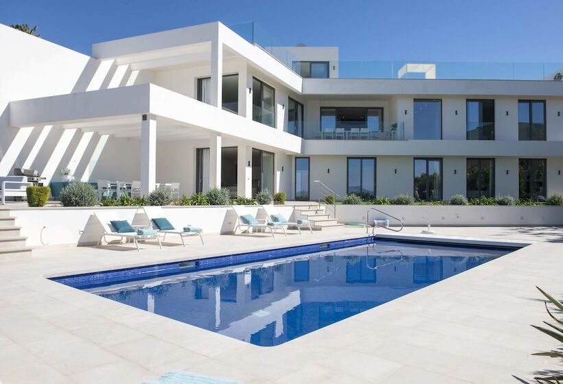 Villa Son Mares