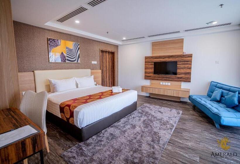 Amerald Resort Hotel Desaru