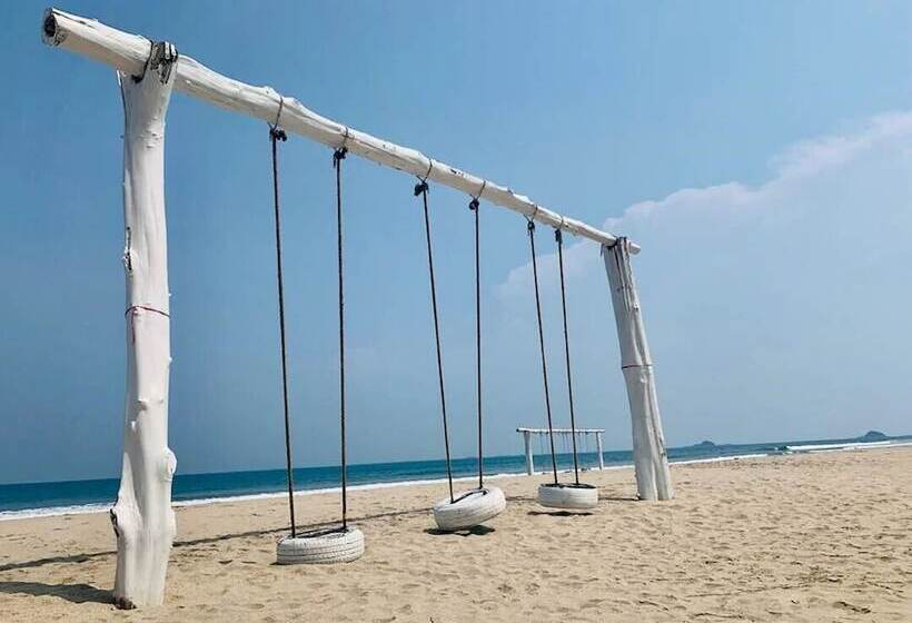 Amerald Resort Hotel Desaru