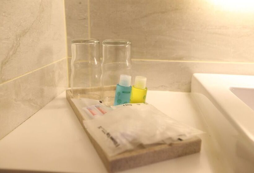 Amerald Resort Hotel Desaru