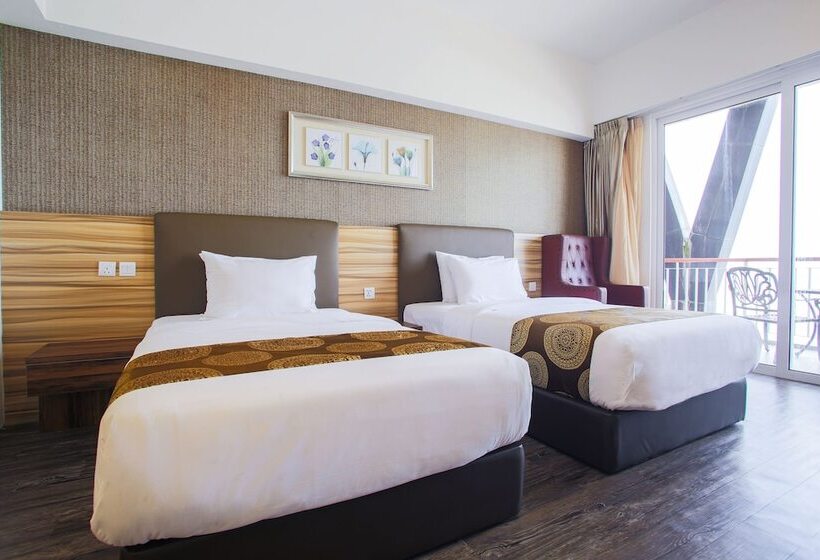 Amerald Resort Hotel Desaru