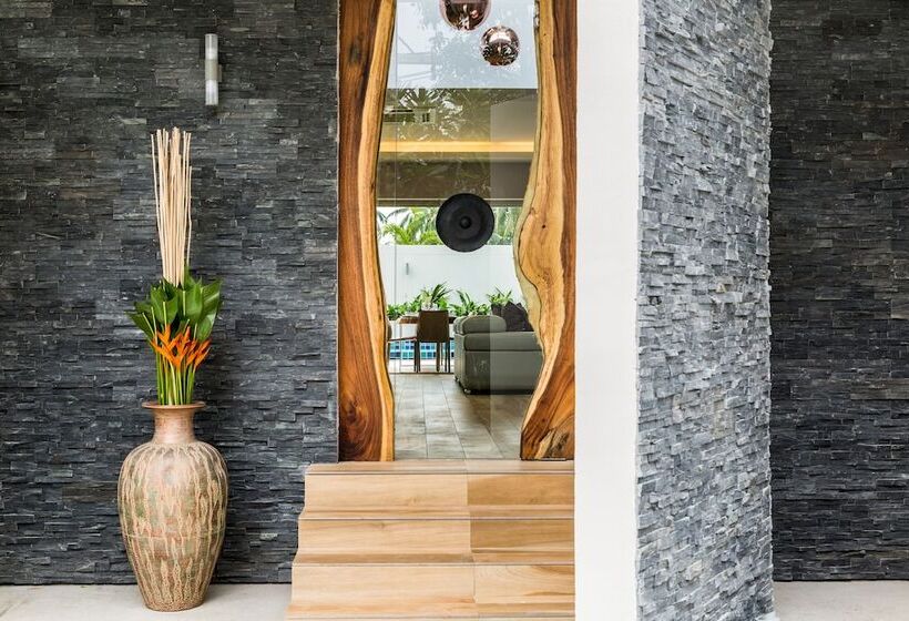 Beachside Villa Baylis