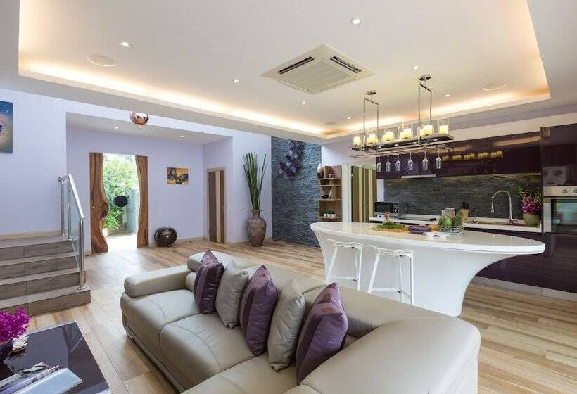 Beachside Villa Baylis