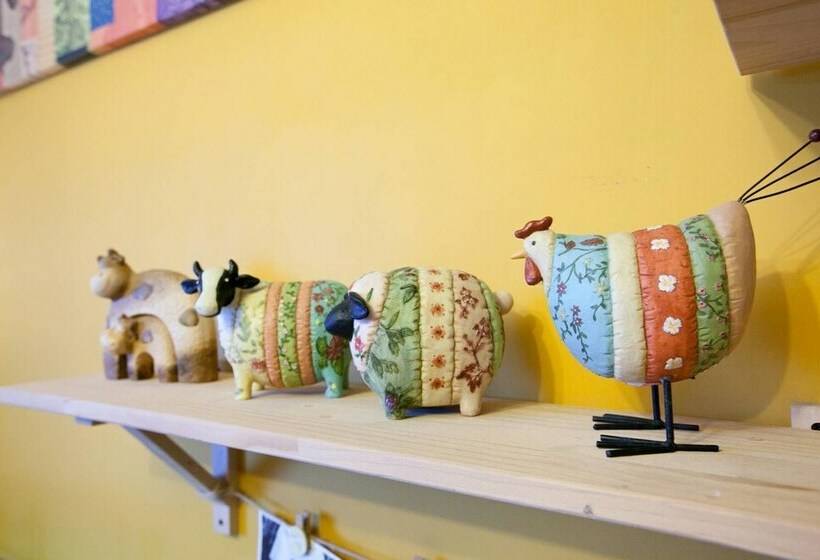 تختخواب و صبحانه Yilan Wind