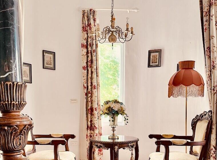 تختخواب و صبحانه 法國小古堡 Chateau De France