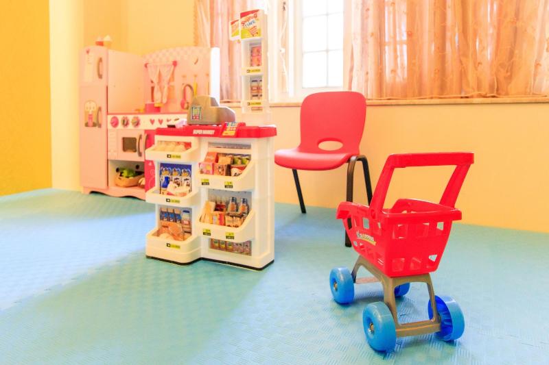 تختخواب و صبحانه Elegance House