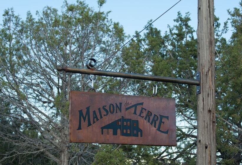 مبيت وإفطار Maison De Terre