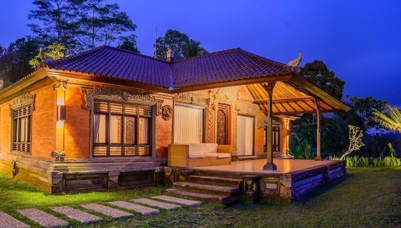 Bed and Breakfast Patal Kikian Villa