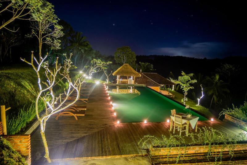 Bed and Breakfast Patal Kikian Villa