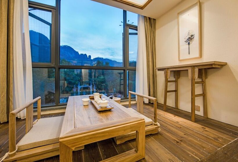 مبيت وإفطار Wuyishan Old Street Hill Lodge