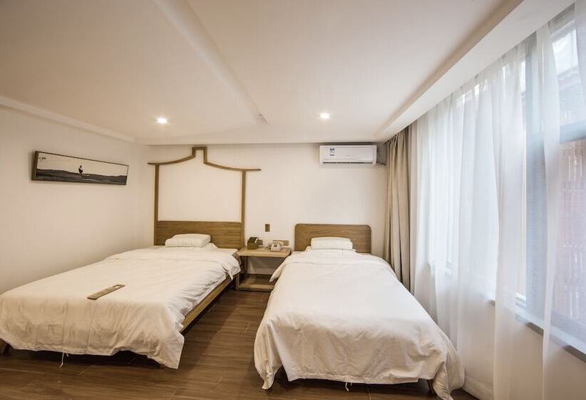 مبيت وإفطار Wuyishan Old Street Hill Lodge