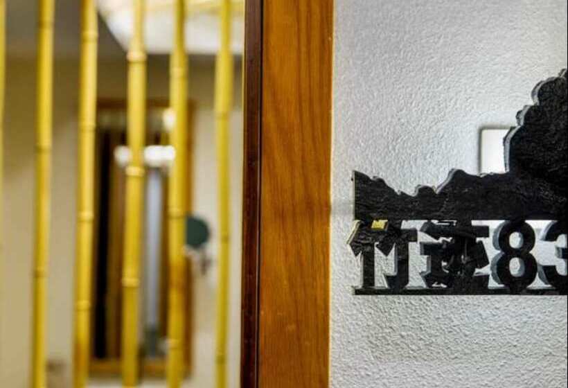 مبيت وإفطار Wuyishan Old Street Hill Lodge