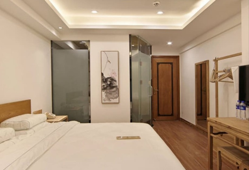 ベッドアンドブレックファースト Wuyishan Old Street Hill Lodge