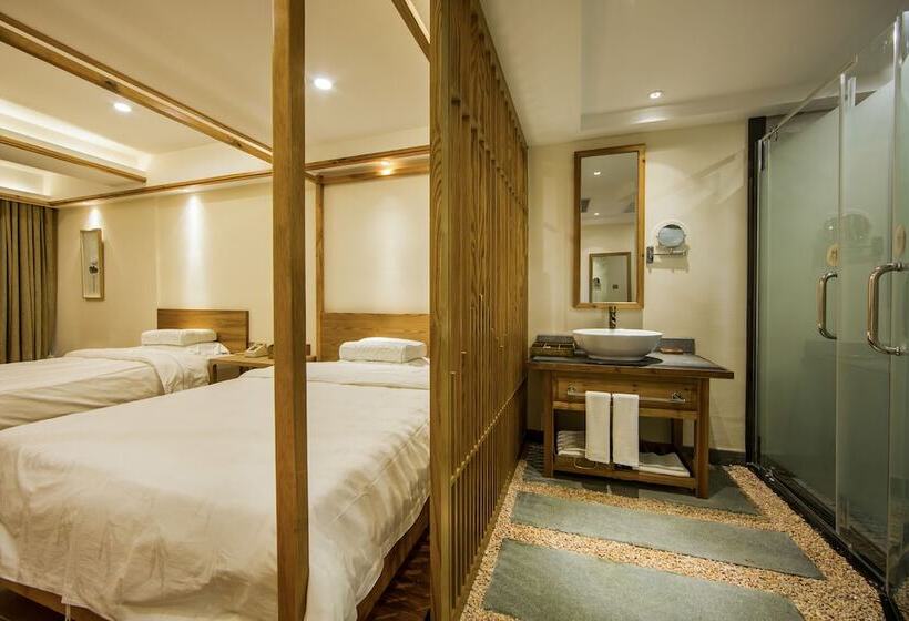 مبيت وإفطار Wuyishan Old Street Hill Lodge