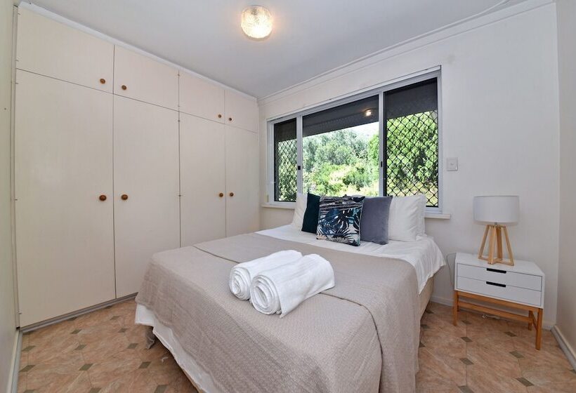 Comfy Home Near Airport & City 2280