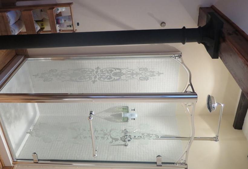 Crooksmill Bed & Breakfast