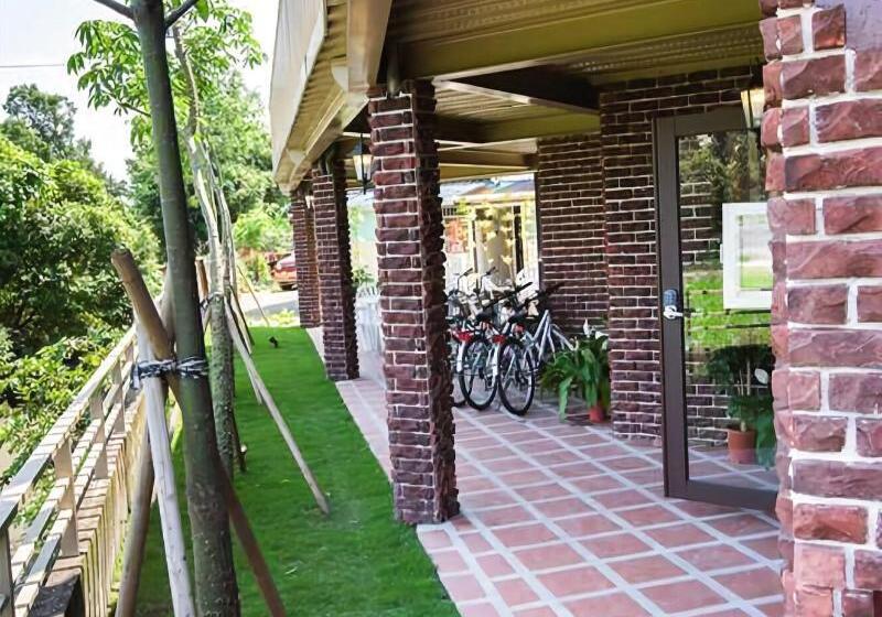 Desire & Satisfaction B&b