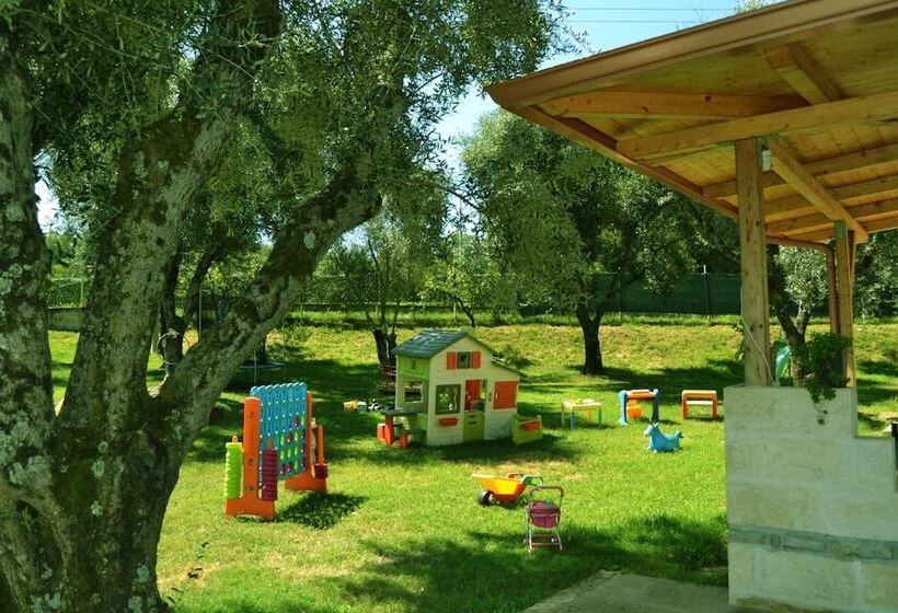 Green Park Hotel & Residence