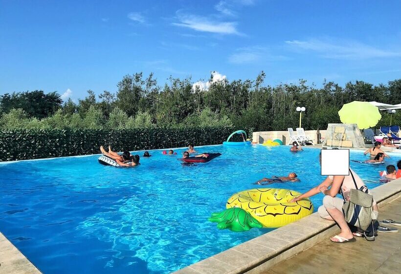 Green Park Hotel & Residence