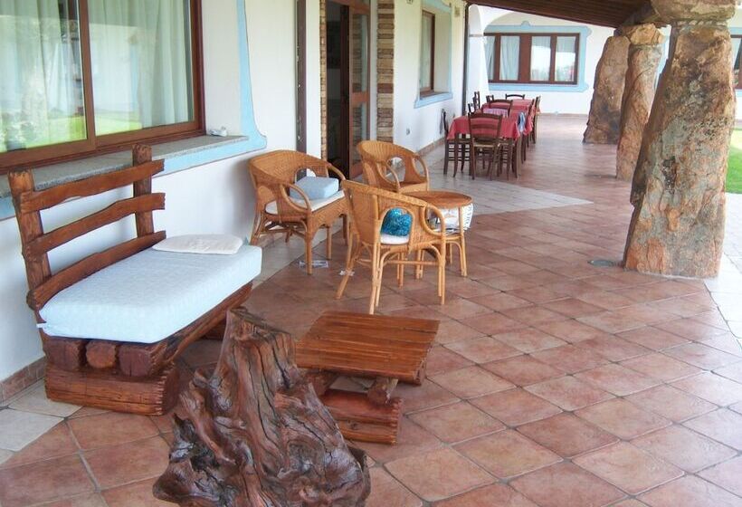 פונדק Agriturismo Irghitula