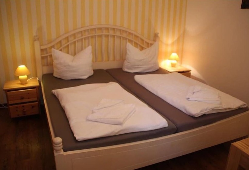 客栈 Altstadtcafé Und Pension