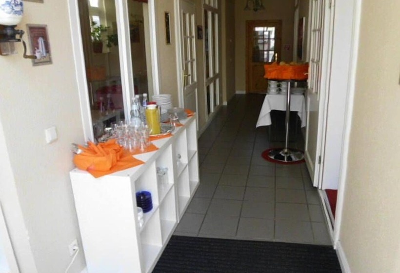 客栈 Altstadtcafé Und Pension