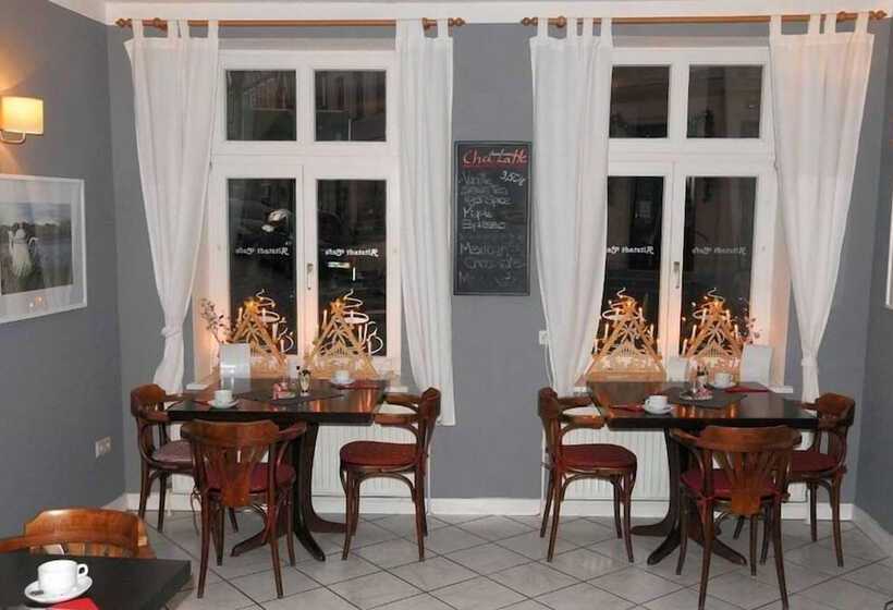 客栈 Altstadtcafé Und Pension