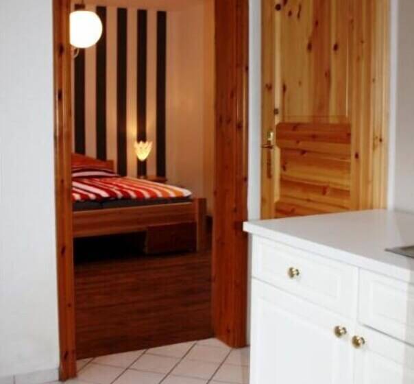 客栈 Altstadtcafé Und Pension