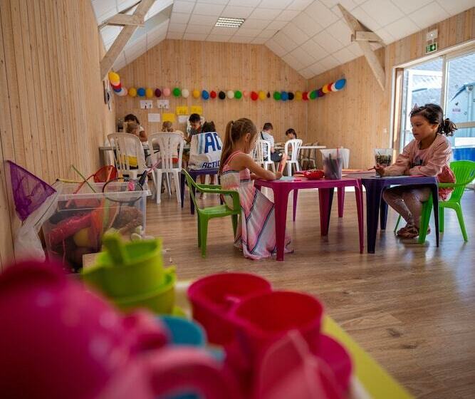 여관 Camping Emeraude