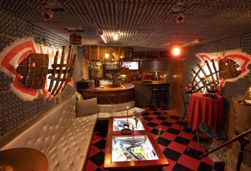 فندق فئة نجمة واحدة Casa De Artes