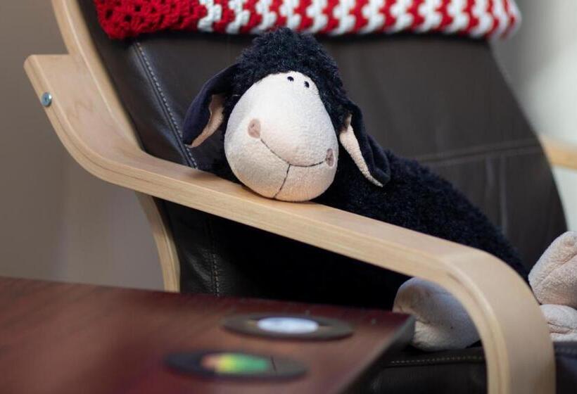 簡易ホテル Ceol Na Mara Guest House