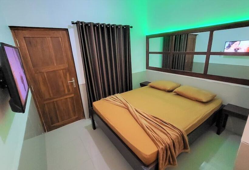 簡易ホテル Chotin