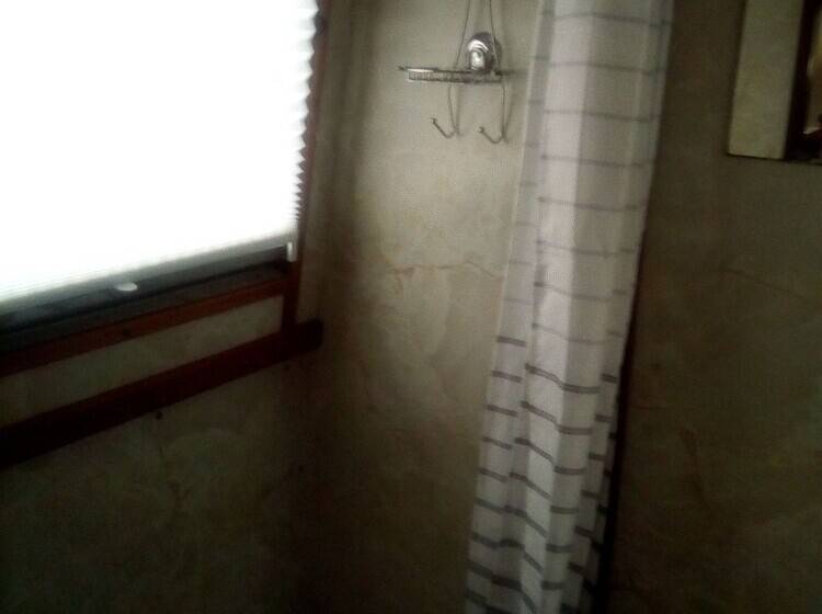 簡易ホテル Ellis Belle