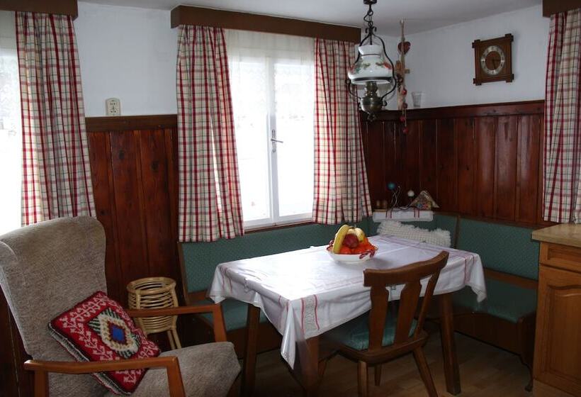 פונדק Ferienhaus Peterlhaus