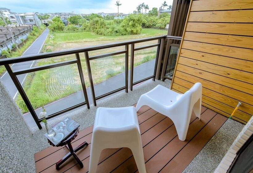 مسافرخانه Fernan B&b