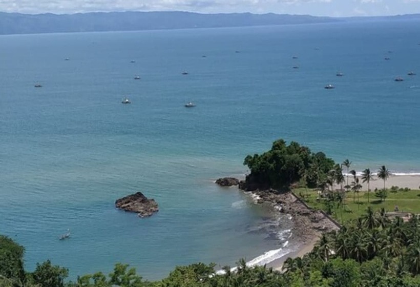 Хостел Karang Aji Beach Villa