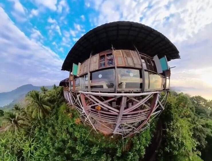 Хостел Karang Aji Beach Villa