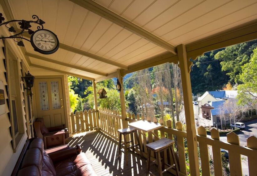 فندق فئة نجمة واحدة Mill House