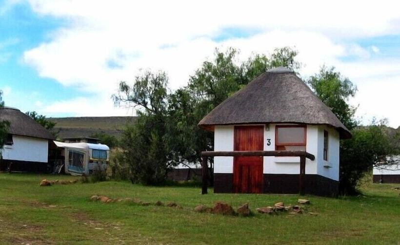 مسافرخانه Roydon Private Game Reserve